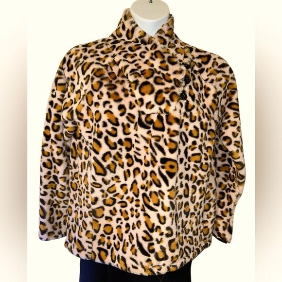Playing for Keeps Faux Fur Leopard Print Pullover Sweater Womens Size Large NWOT - Picture 1 of 13